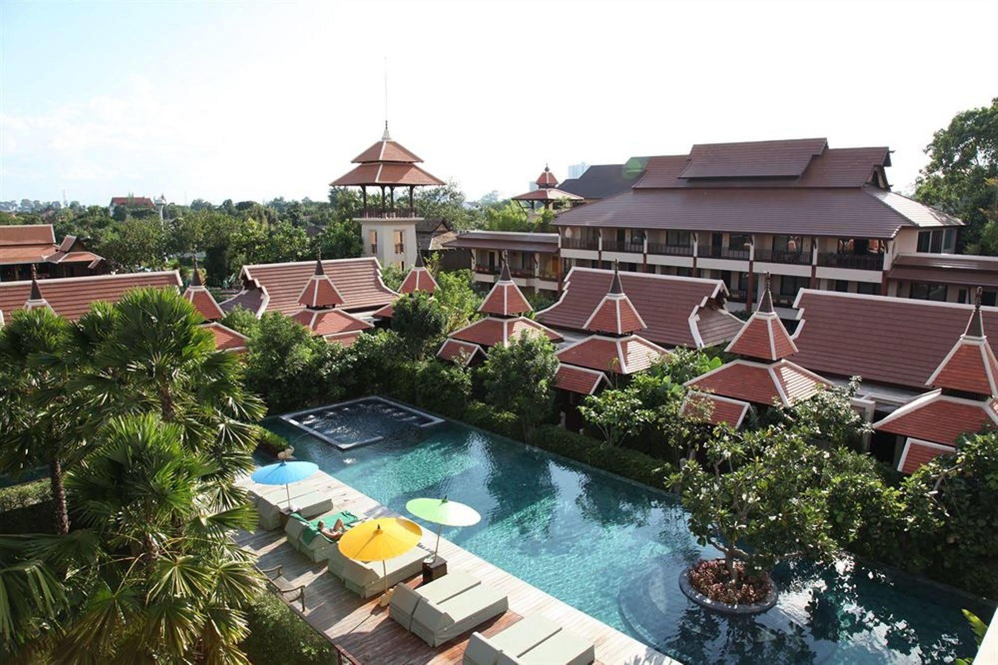 Siripanna Villa Resort & Spa Chiang Mai -Sha Extra Plus Exterior foto
